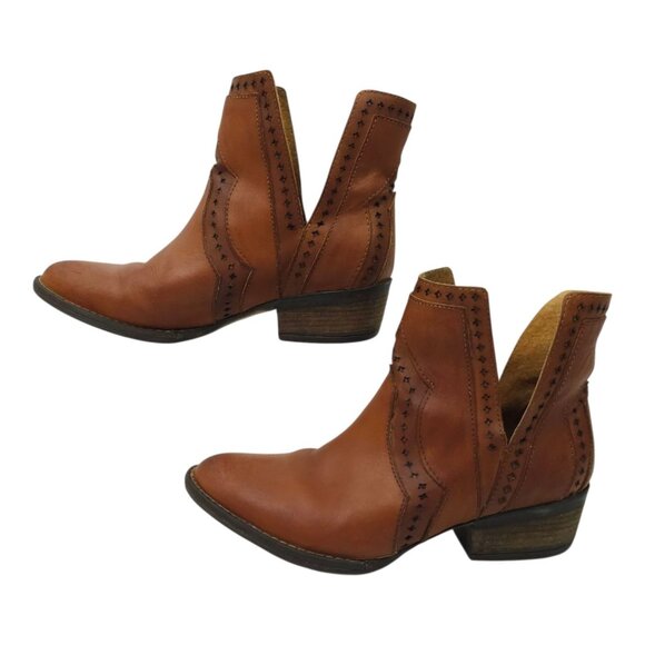 Very Volatile Brescia Western Boot Womens 7 Bootie Ankle Slip On Brown Leather - Picture 11 of 16
